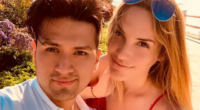 Deyvis Orosco y su pareja Cassandra Sánchez se muestran muy enamorados.