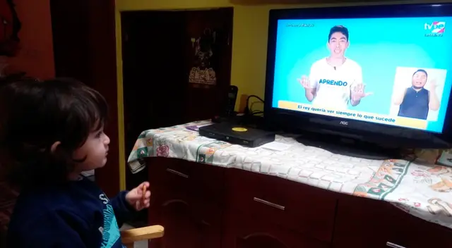 Minedu realiza programa televisivo a enseñar a alumnos con NEE.