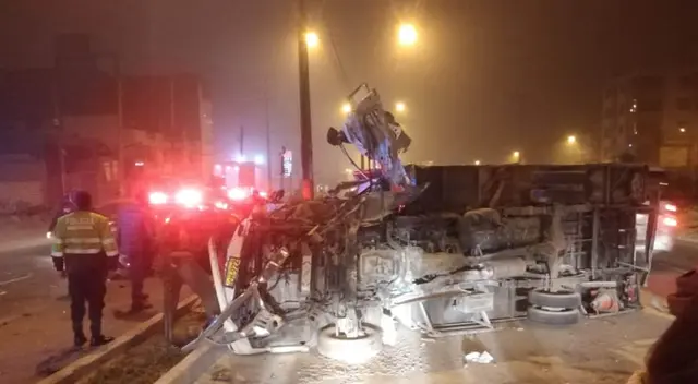 El accidente se produjo en horas de la madrugada.(Foto: María Ponce/URPI-GLR). El accidente se produjo en horas de la madrugada.(Foto: María Ponce/URPI-GLR).