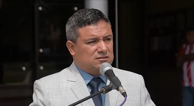 Alcalde de Trujillo pide vacuna contra el COVID-19 a Vladimir Putin. Alcalde de Trujillo pide vacuna contra el COVID-19 a Vladimir Putin.