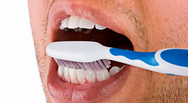 Aseo bucan reduciría el COVID-19, indica estudio. Aseo bucan reduciría el COVID-19, indica estudio.