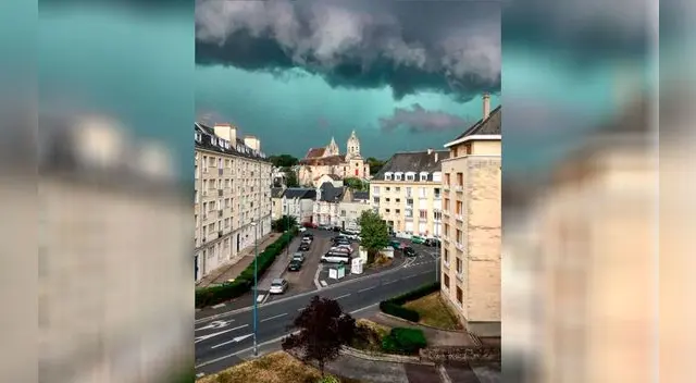Imágenes del cielo de Francia el 12 de agosto.