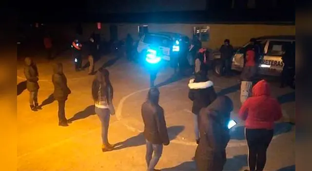 Policías irrumpen en fiesta clandestina de Cusco. Policías irrumpen en fiesta clandestina de Cusco.