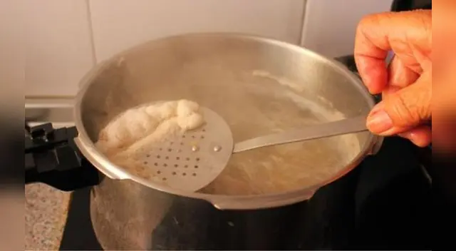 El caldo de pollo es uno de los platos mayormente consumidos en épocas de invierno. El caldo de pollo es uno de los platos mayormente consumidos en épocas de invierno.