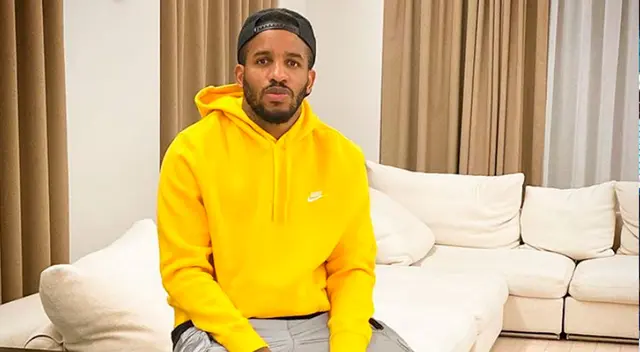 Paco Bazán indignado por privilegios de Jefferson Fárfan. Paco Bazán indignado por privilegios de Jefferson Fárfan.