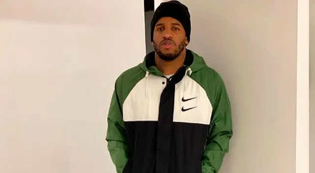 Paco Bazán indignado por privilegios de Jefferson Fárfan. Paco Bazán indignado por privilegios de Jefferson Fárfan.