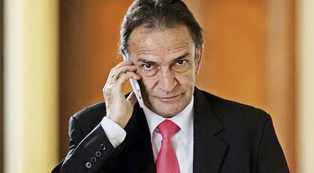 Héctor Becerril será investigado por acusaciones en su contra.