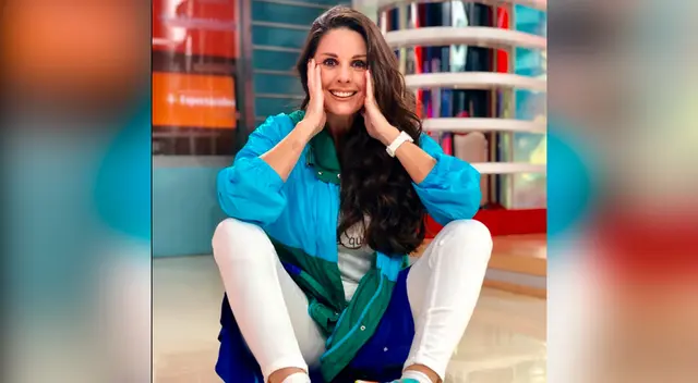 La actriz Rebeca Escribens divierte a sus miles de seguidores con sus ocurrencias.