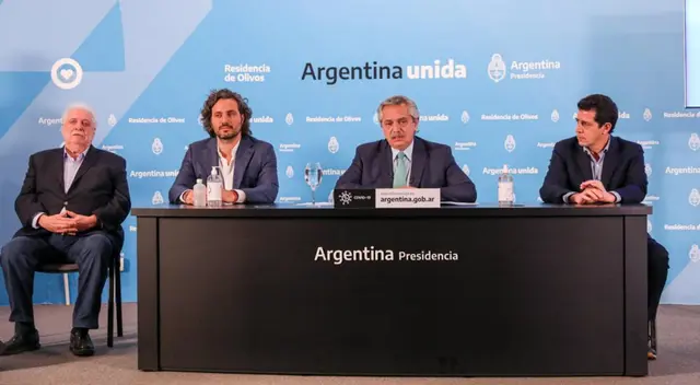 Esta decisión se suma al congelamiento de las tarifas de electricidad y gas hasta finales de año. Esta decisión se suma al congelamiento de las tarifas de electricidad y gas hasta finales de año.
