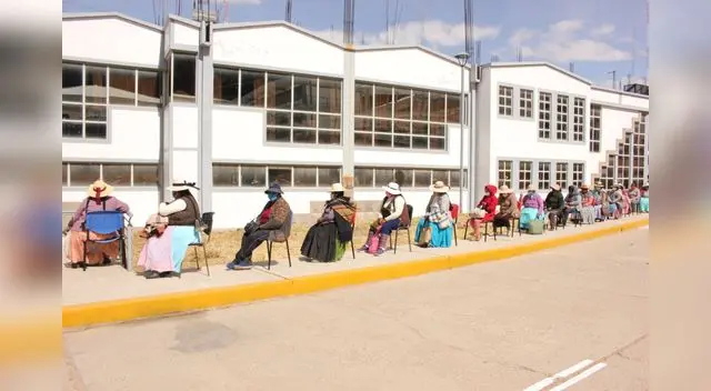 Consulta por el bono familiar universal en la plataforma oficial del bonouniversalfamiliar pe solo con tu DNI.