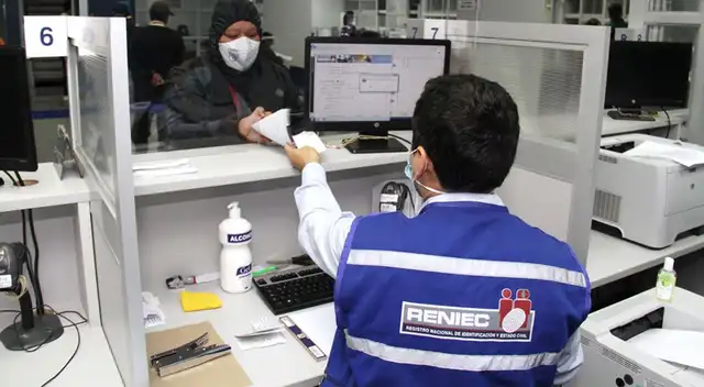 Reniec habilitó sus servicios en línea para hacer trámites como duplicado de DNI desde su plataforma web www.reniec.gob.pe ingresando con DNI. Reniec habilitó sus servicios en línea para hacer trámites como duplicado de DNI desde su plataforma web www.reniec.gob.pe ingresando con DNI.