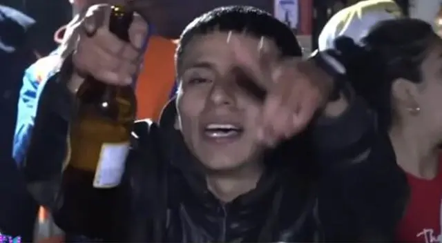 Dichas fiestas son anunciadas a través de las redes sociales. Dichas fiestas son anunciadas a través de las redes sociales.