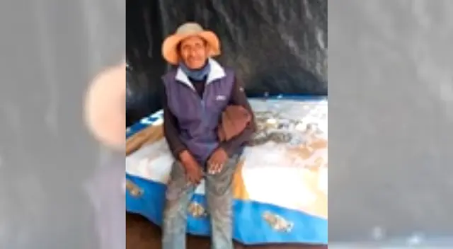 Policías ayudan a anciano en condición vulnerable que vive solo en Arequipa.