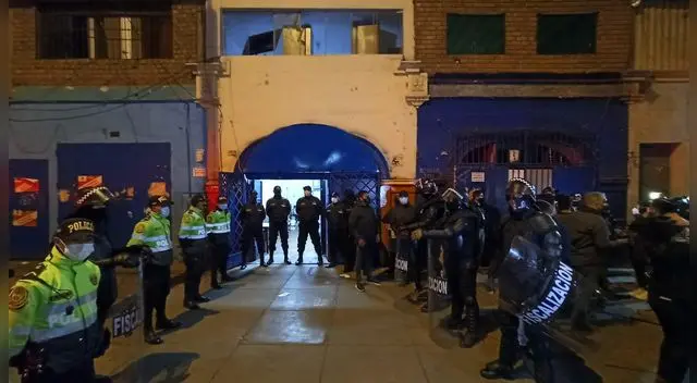 intervienen a más de 100 personas en operativo intervienen a más de 100 personas en operativo