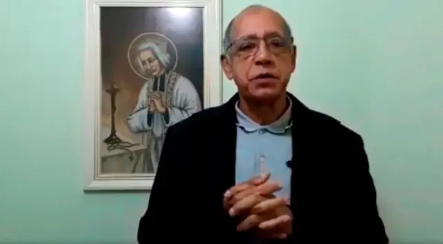 Sacerdote arremete contra los fieles que no acuden a misa por la pandemia Sacerdote arremete contra los fieles que no acuden a misa por la pandemia