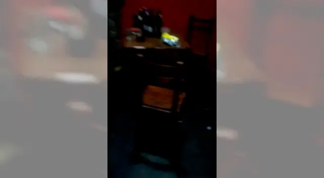 Fiesta clandestina en bar de Santa Anita. Fiesta clandestina en bar de Santa Anita.