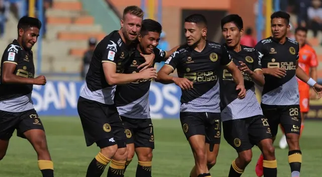 El duelo entre Alianza Lima vs. Cusco FC podrá ser visto en VIVO desde casa a través de las redes sociales y canales como Movistar TV. El duelo entre Alianza Lima vs. Cusco FC podrá ser visto en VIVO desde casa a través de las redes sociales y canales como Movistar TV.