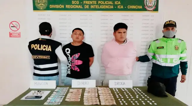 Los detenidos y parte del dinero recuperado Los detenidos y parte del dinero recuperado