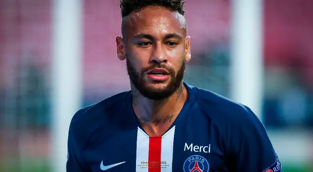 Neymar cambiará de marca deportiva. Neymar cambiará de marca deportiva.