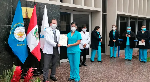 Enfermeros recibieron reconocimiento por su labor. Enfermeros recibieron reconocimiento por su labor.