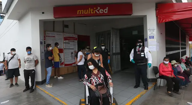 Más de 8 millones de personas recibirán el bono familiar universal de 760 soles para combatir la crisis económica por la pandemia del coronavirus. Más de 8 millones de personas recibirán el bono familiar universal de 760 soles para combatir la crisis económica por la pandemia del coronavirus.