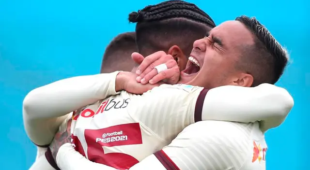 Universitario celebra el triunfo.