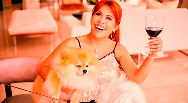 Magaly Medina se ríe de sus detractores. Magaly Medina se ríe de sus detractores.