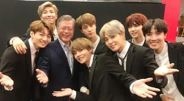 El presidente Moon Jae-In le agradeció a BTS por dar esperanza a sus compatriotas en medio de la pandemia de coronavirus.