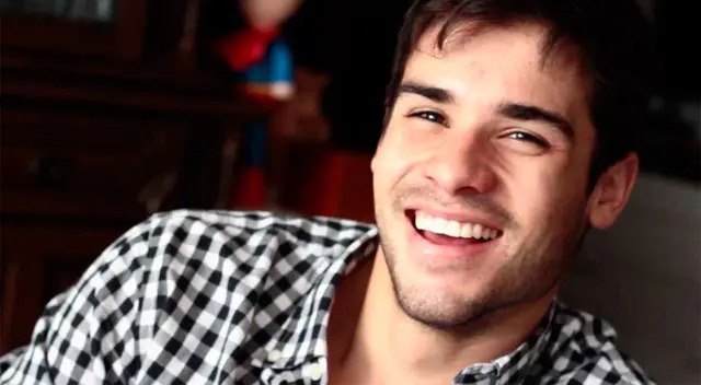 Jesús Neyra cuestionó a los peruanos por ver Magaly TV La Firme, y pidió a sus seguidores informarse tras llamarlos “ovejitas”.