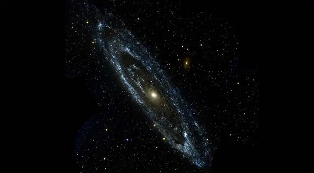 Mediante un telescopio de la Nasa, se logró captar el preciso momento en que la galaxia Andrómeda chocaba con la Vía Láctea. Mediante un telescopio de la Nasa, se logró captar el preciso momento en que la galaxia Andrómeda chocaba con la Vía Láctea.