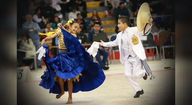 La marinera es un baile de pareja suelta mixta, el más conocido de la costa del Perú.