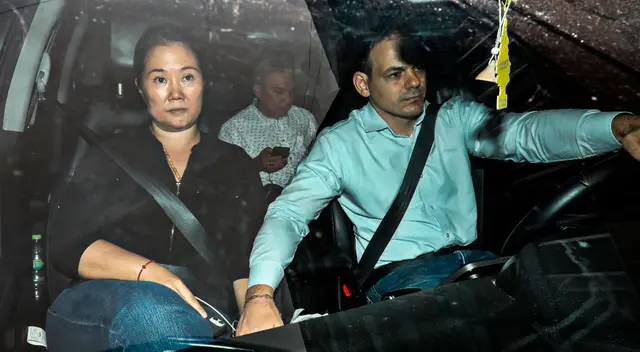 Según la fiscalía, este tipo de contrataciones evidencian una simulación para los aportes ilegales.