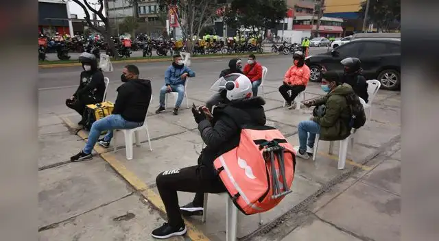 tres de cada diez repartidores por delivery dio positivo para COVID-19 tres de cada diez repartidores por delivery dio positivo para COVID-19