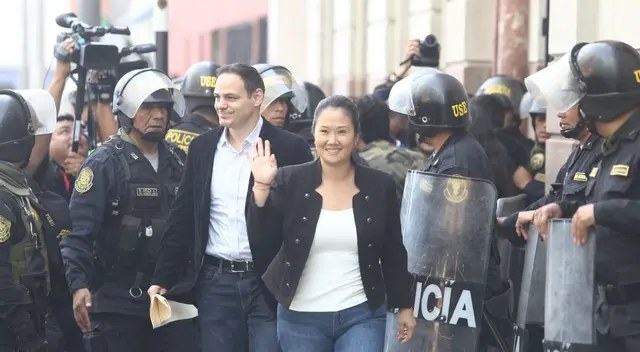 Se encontraron pruebas en el equipo especial Lava Jato sobre su empresa MMV Bienes Raíces ya que tenía como principales clientes a empresarios que aportaban a la campaña de Keiko Fujimori.