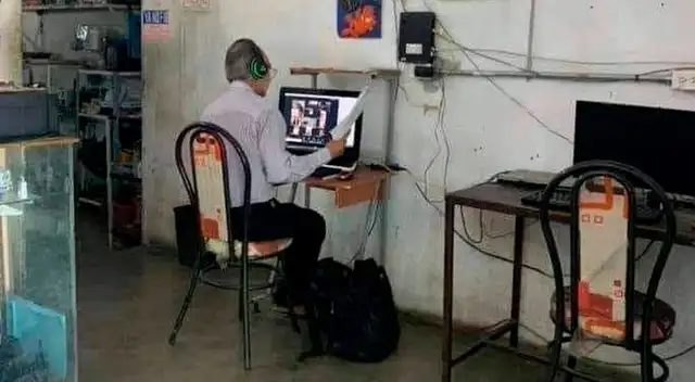 Buscan a profesor mexicano que va a una cabina de internet para dar clases