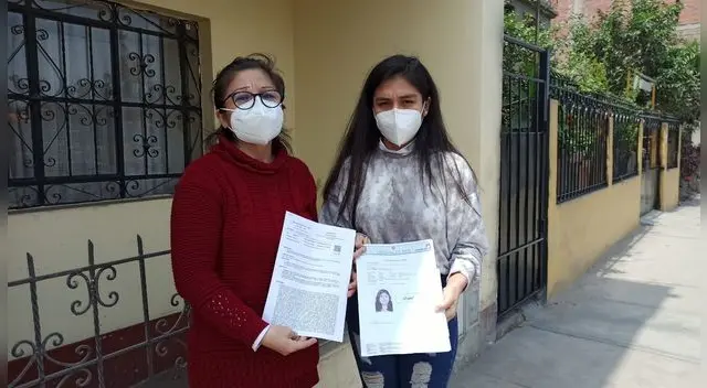 sujetos se hacen pasar como personal de EsSalud