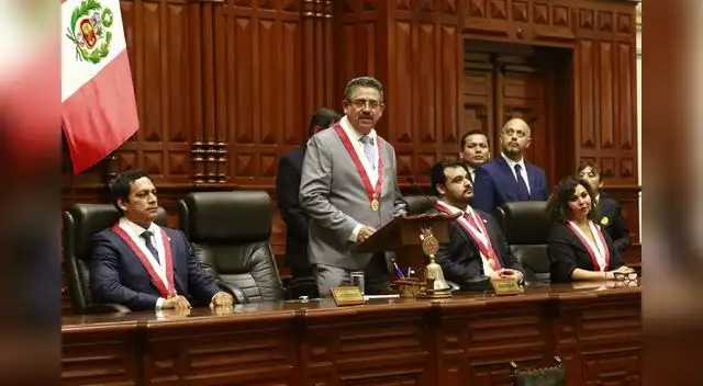 Manuel Merino de Lama se pronunció tras presentación de María Antonieta Alva en el Congreso.