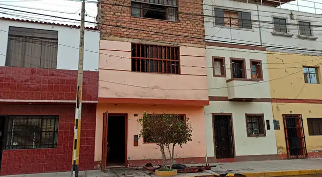 Incendio en Breña dejó a una persona muerta.