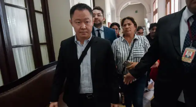 Fiscalía acusa al menor de los fujimori de comprar votos a cambio de evitar vacancia de PPK en el 2017.