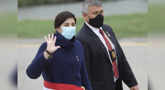 Hoy podría debatirse en el Pleno del Congreso la moción de censura contra Alva. Hoy podría debatirse en el Pleno del Congreso la moción de censura contra Alva.