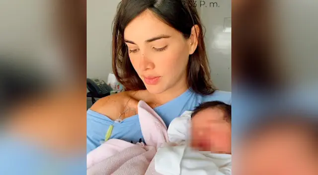 Korina Rivadeneira y Mario Hart disfrutan sus primeros días de padres.