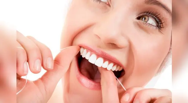 Usa hilo dental en tu limpieza bucal. Usa hilo dental en tu limpieza bucal.