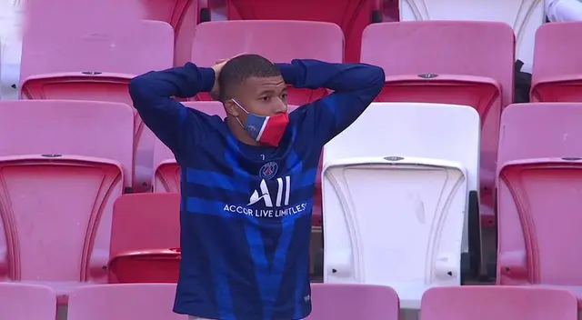 Mbappé no pudo jugar por dar positivo al COVID-19