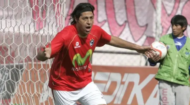 La llegada del Papá al estadio de Miami fue en limusinas. Regresando al hotel se encontraron con el rival en la calle y fue la locura.