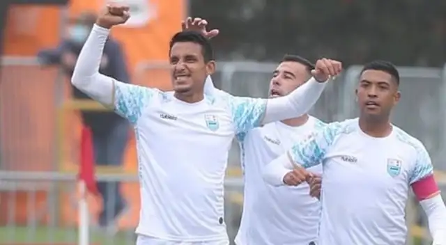 Alex valera reveló que siente mucha admiración por Paolo Guerrero. Alex valera reveló que siente mucha admiración por Paolo Guerrero.