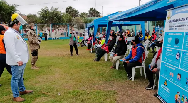 La Gerencia General de Salud dio charlas a los mototaxistas sobre los protocolos de bioseguridad. La Gerencia General de Salud dio charlas a los mototaxistas sobre los protocolos de bioseguridad.