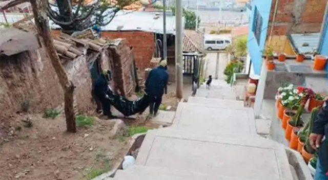 Llevan cadáver de mujer con COVID a la Morgue de Cusco. Llevan cadáver de mujer con COVID a la Morgue de Cusco.