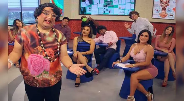 Integrantes del Wasap de JB saludan al Popular. Integrantes del Wasap de JB saludan al Popular.