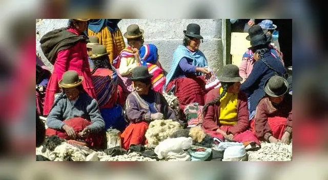 Debido a las bondades del clima y del relieve, en la región Quechua se han podido desarrollar las actividades económicas en ganadería y agricultura.