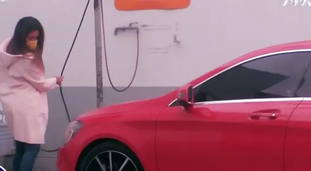 Shirley Arica estaría manejando pese a licencia suspendida. Shirley Arica estaría manejando pese a licencia suspendida.